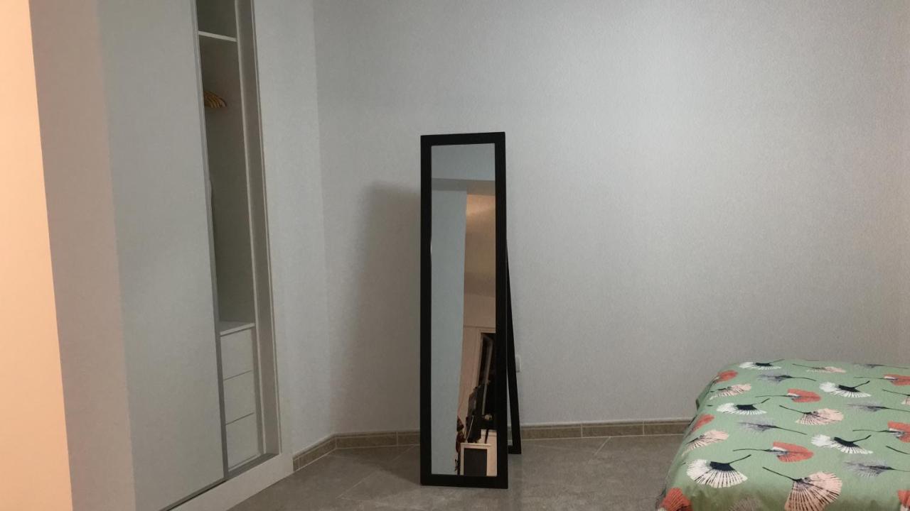 Sunset House Apartment ลอส เรอาเลคอส ภายนอก รูปภาพ